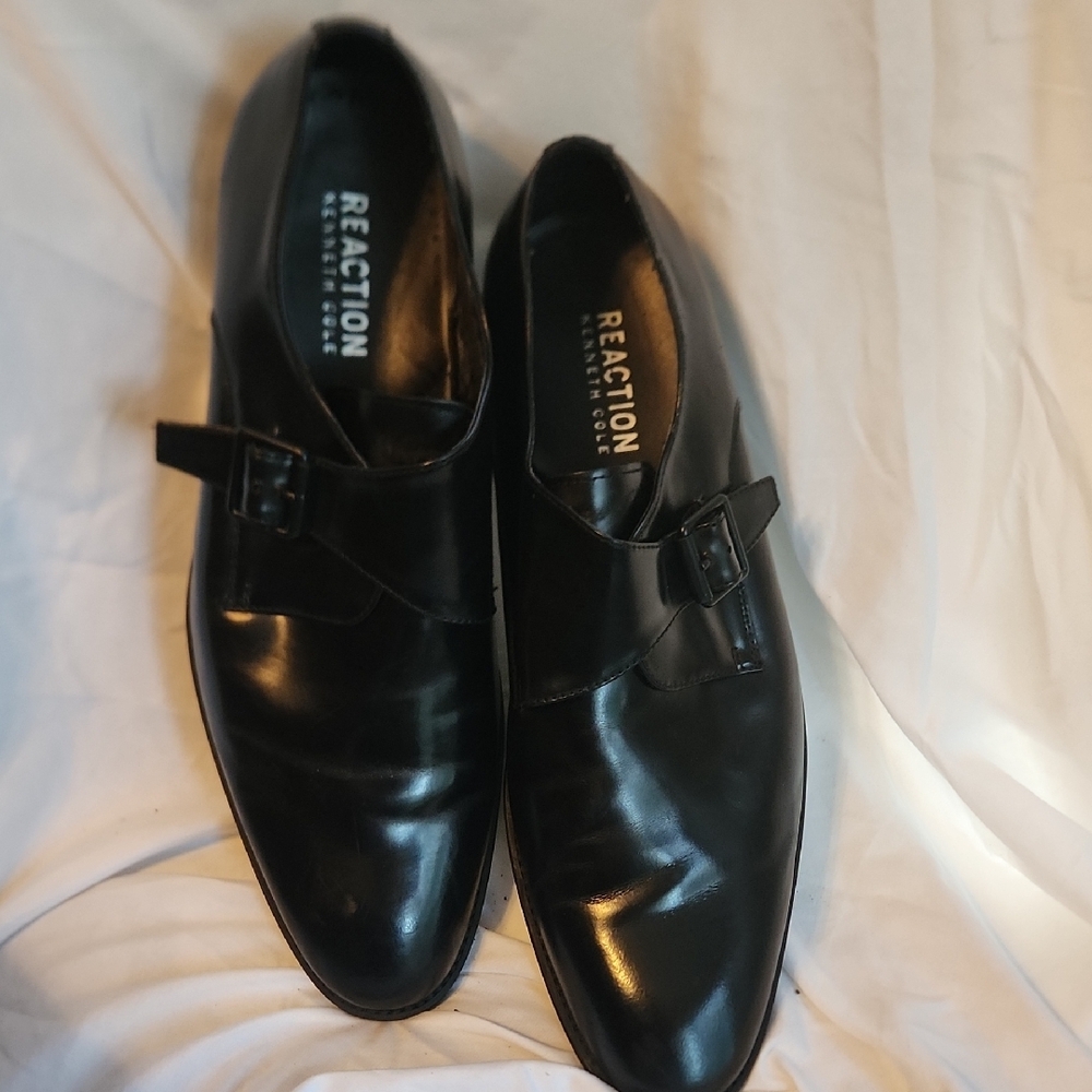 Kenneth Cole REACTION Men's Reggie Monk-Strap Leather Loafer Black 12M